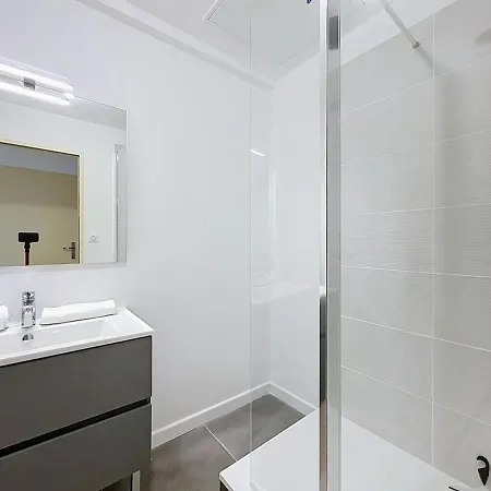 Appartement T2 Climatisé Cœur Du Centre Historique 26portb *